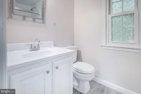 13558 Point Pleasant Dr, Chantilly, VA 20151 photo 23