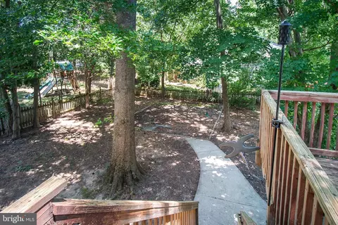 13558 Point Pleasant Dr, Chantilly, VA 20151 photo 10