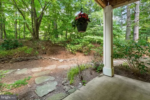 1305 E Windleaf Dr #165, Reston, VA 20194 photo 23