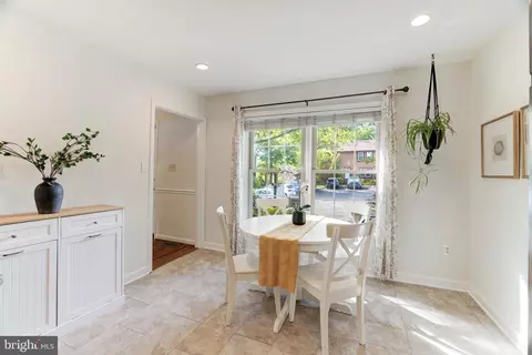 2150 Golf Course Dr, Reston, VA 20191 photo 12