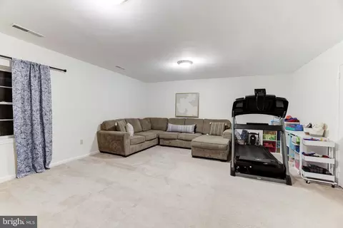 2150 Golf Course Dr, Reston, VA 20191 photo 34