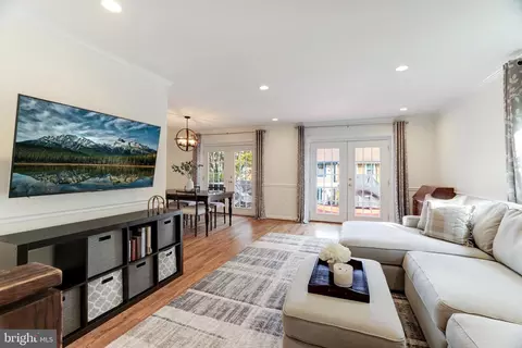 2150 Golf Course Dr, Reston, VA 20191 photo 22