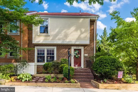 2150 Golf Course Dr, Reston, VA 20191 photo 6