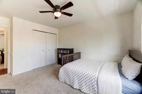 2150 Golf Course Dr, Reston, VA 20191 photo 28