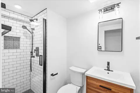 6715 Norview Ct, Springfield, VA 22152 photo 23