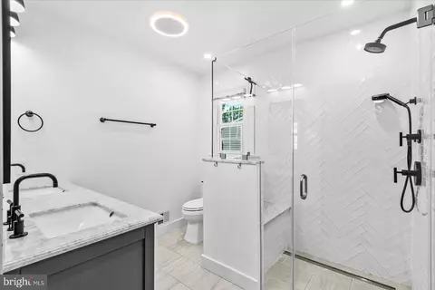 6715 Norview Ct, Springfield, VA 22152 photo 19
