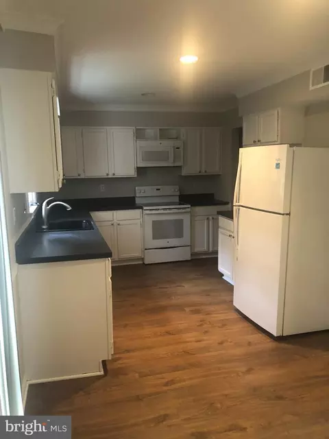 Kitchen - 7340 Rolling Oak Ln, Springfield, VA 22153 photo 1 of 3