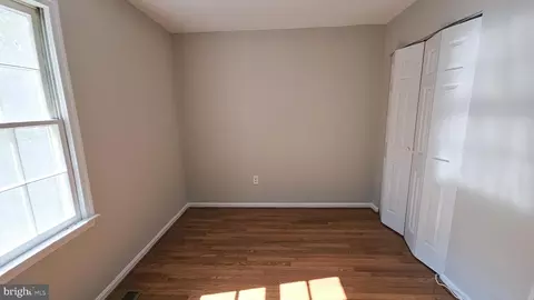 Bedroom - 7340 Rolling Oak Ln, Springfield, VA 22153 photo 10 of 10