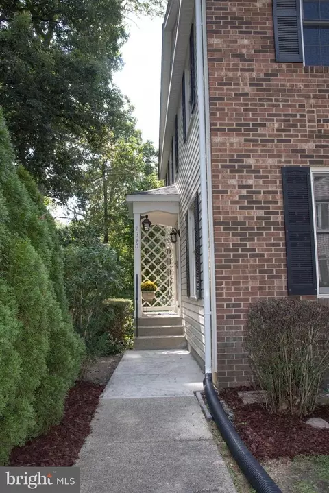 Exterior - 7340 Rolling Oak Ln, Springfield, VA 22153 photo 20 of 22
