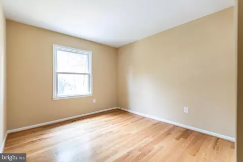 8822 Arley Dr, Springfield, VA 22153 photo 16