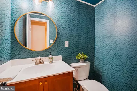 Bath - 6507 Field Master Dr, Springfield, VA 22152 photo 1 of 4
