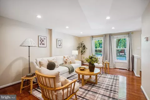 Living - 6507 Field Master Dr, Springfield, VA 22152 photo 3 of 3