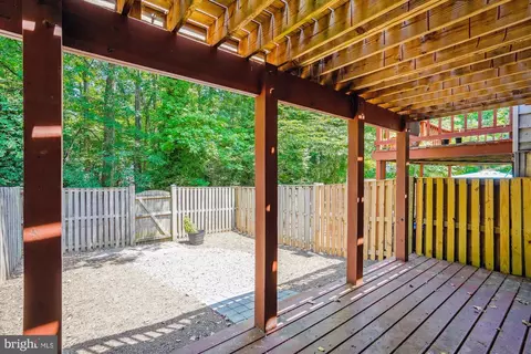 Exterior - 6507 Field Master Dr, Springfield, VA 22152 photo 5 of 7