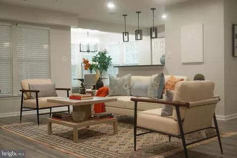 7502 C Calderon Ct #267, Alexandria, VA 22306