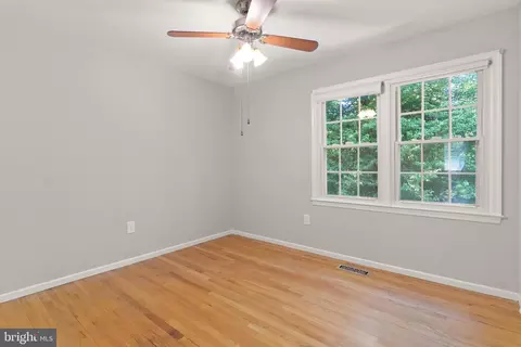 8404 Finlay Ct, Springfield, VA 22153 photo 27