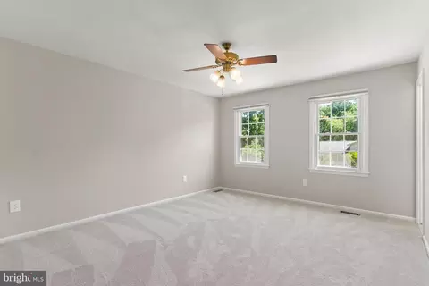 8404 Finlay Ct, Springfield, VA 22153 photo 21