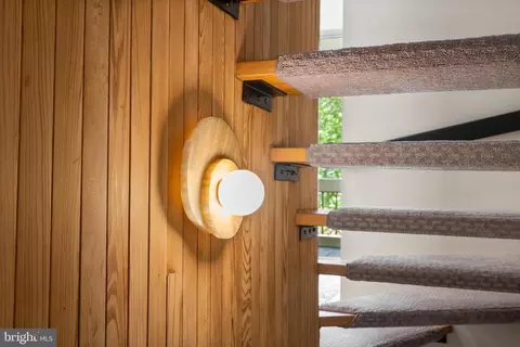 Entry Way - 11519 Hickory Cluster, Reston, VA 20190 photo 2 of 4