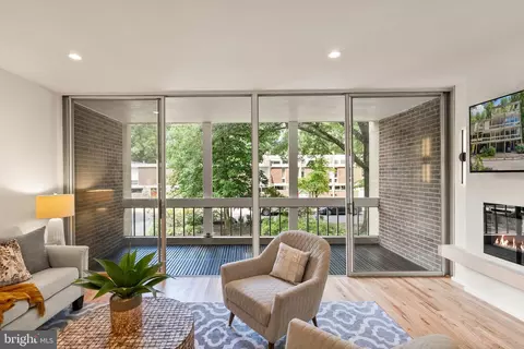 Living - 11519 Hickory Cluster, Reston, VA 20190 photo 1 of 2