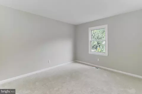 5203 Olley Ln, Burke, VA 22015 photo 30