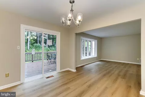 5203 Olley Ln, Burke, VA 22015 photo 16