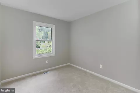 5203 Olley Ln, Burke, VA 22015 photo 31