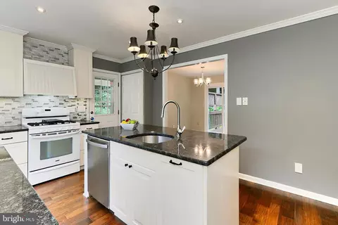 5203 Olley Ln, Burke, VA 22015 photo 20