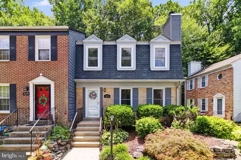 3151 Bayswater Ct, Fairfax, VA 22031