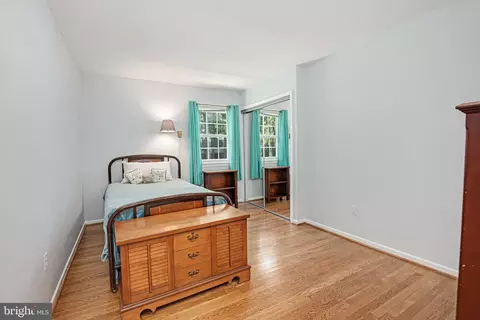 1708 Burning Tree Dr, Vienna, VA 22182 photo 35