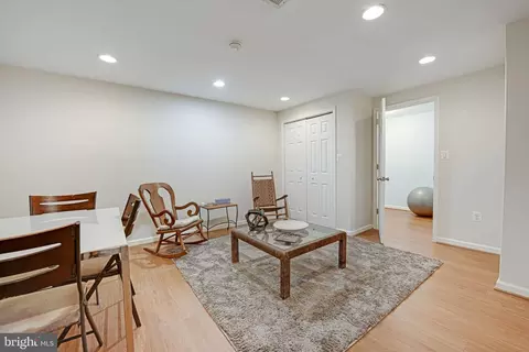 1708 Burning Tree Dr, Vienna, VA 22182 photo 50