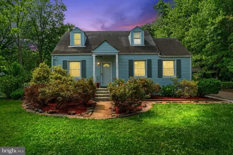 5209 Pole Rd, Alexandria, VA 22309