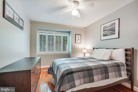11722 Decade Ct, Reston, VA 20191 photo 23