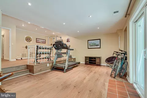 11722 Decade Ct, Reston, VA 20191 photo 32