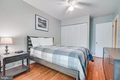 11722 Decade Ct, Reston, VA 20191 photo 22