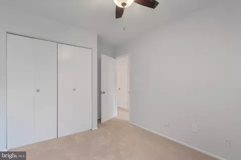 2214 White Cornus Ln, Reston, VA 20191 photo 16