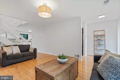 2214 White Cornus Ln, Reston, VA 20191 photo 21