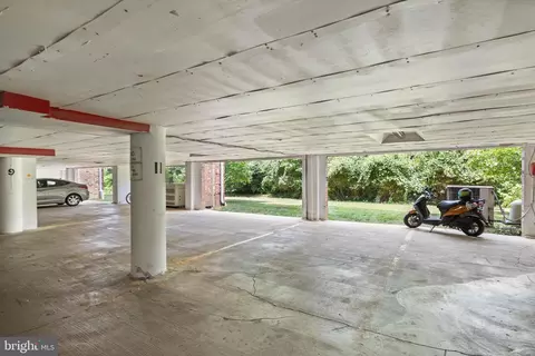 7640 Tremayne Pl #302, Mclean, VA 22102 photo 22