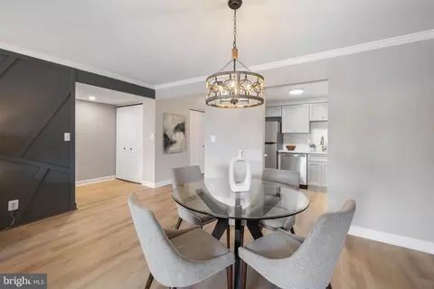 7640 Tremayne Pl #302, Mclean, VA 22102 photo 4