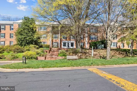 7640 Tremayne Pl #302, Mclean, VA 22102 photo 25