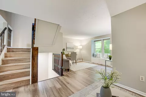 11014 Granby Ct, Reston, VA 20191 photo 7