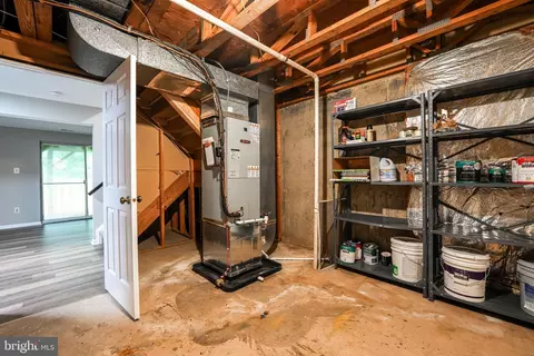 11014 Granby Ct, Reston, VA 20191 photo 37