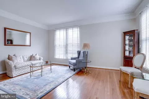 6310 Cardinal Hill Pl, Springfield, VA 22152 photo 9