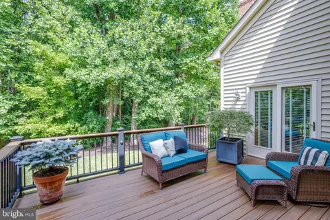 6310 Cardinal Hill Pl, Springfield, VA 22152 photo 54