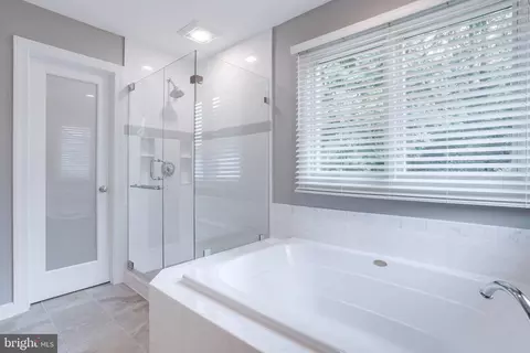 6310 Cardinal Hill Pl, Springfield, VA 22152 photo 42