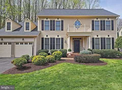 6310 Cardinal Hill Pl, Springfield, VA 22152 photo 2