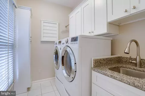 6310 Cardinal Hill Pl, Springfield, VA 22152 photo 20
