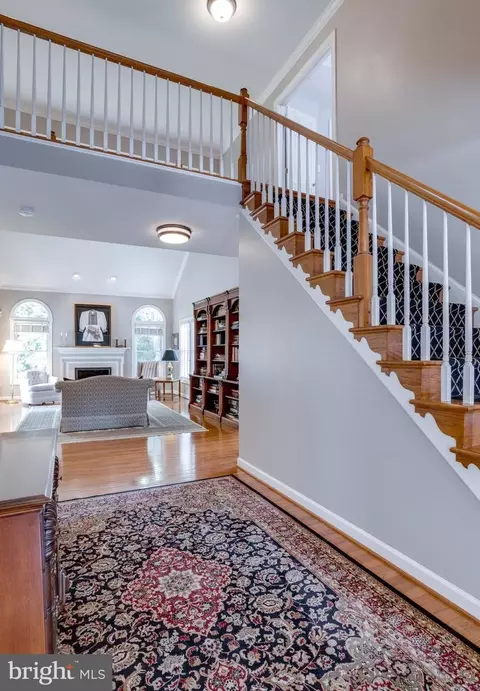 6310 Cardinal Hill Pl, Springfield, VA 22152 photo 6