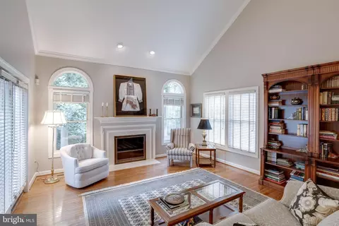6310 Cardinal Hill Pl, Springfield, VA 22152 photo 25