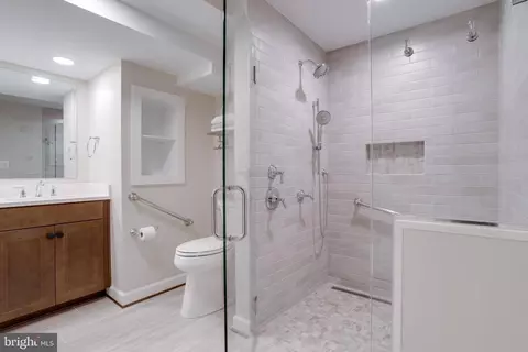 6310 Cardinal Hill Pl, Springfield, VA 22152 photo 30