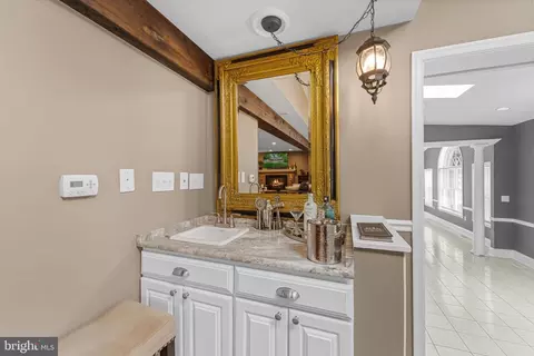 Entry Way - 7561 Vogels Way, Springfield, VA 22153 photo 5 of 9