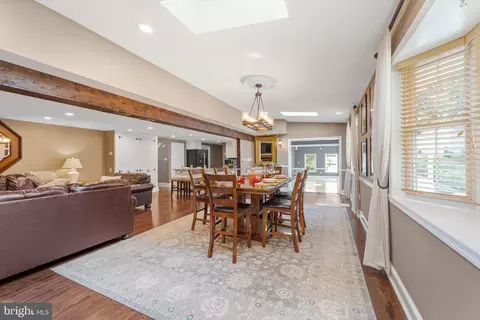 Dining - 7561 Vogels Way, Springfield, VA 22153 photo 3 of 5